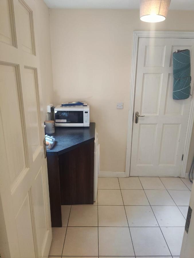 Modern City Centre House In Heart Of Galway City Bagian luar foto