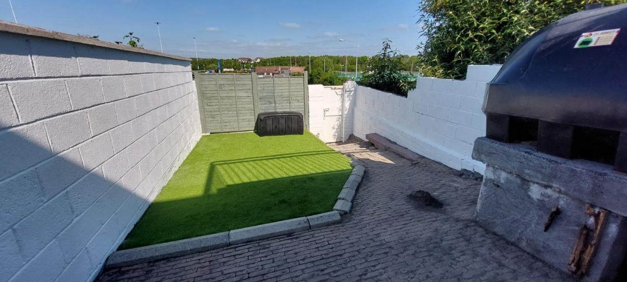 Modern City Centre House In Heart Of Galway City Bagian luar foto